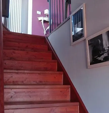 Dimora San Sebastiano Alojamento de Acomodação e Pequeno-almoço 4*