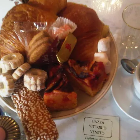 Dimora San Sebastiano Bed & Breakfast Neive