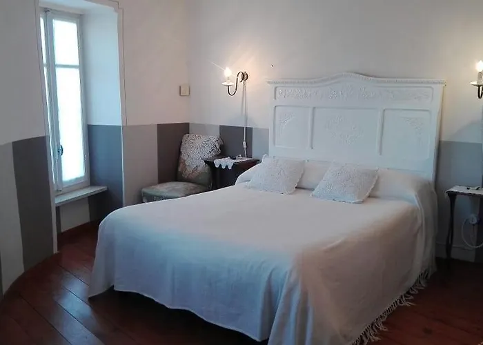Dimora San Sebastiano Bed and Breakfast 4*